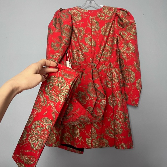 Kate Hudson Happy X Nature sustainable brand embroidered dress - Picture 11 of 13